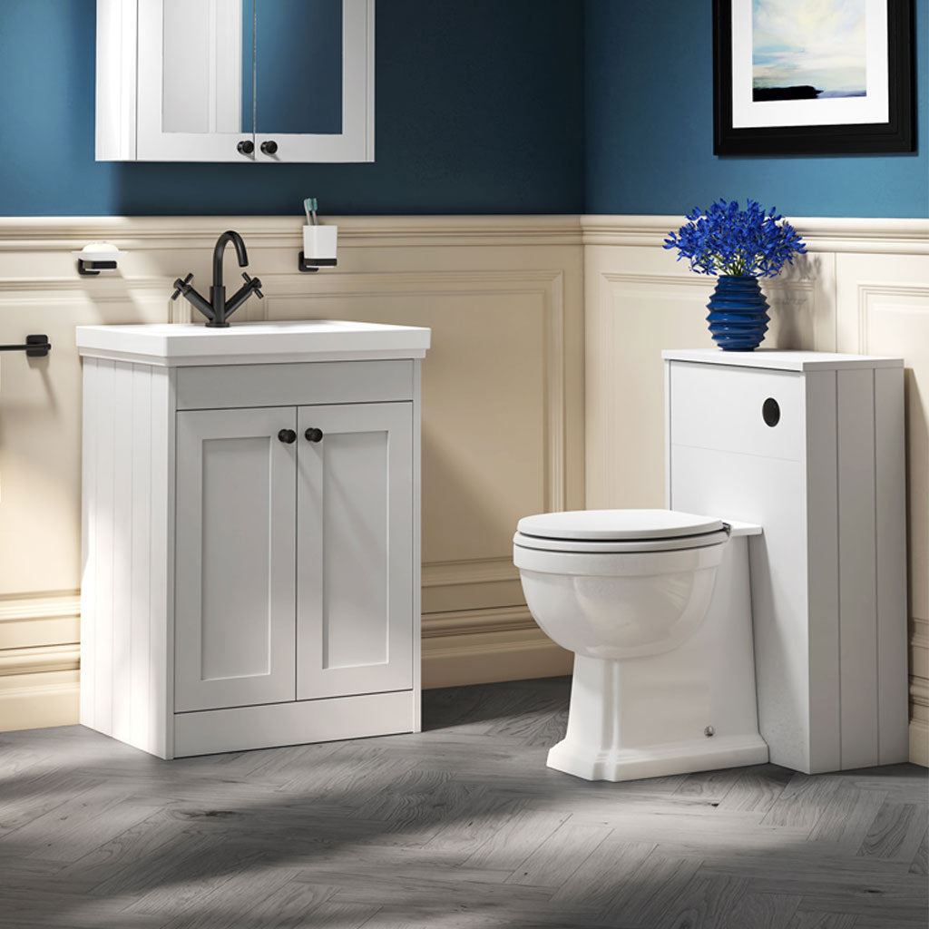 Traditional Bathroom Suites