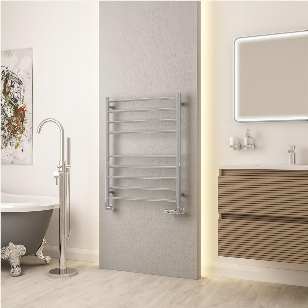 Violla II 790 x 600 Stainless Steel Towel Rail
