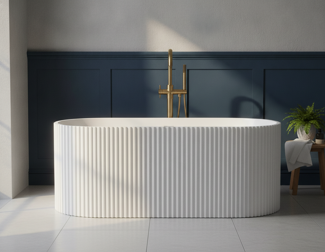 Piton 1500 x 740 x 580mm Fluted Freestanding Bath