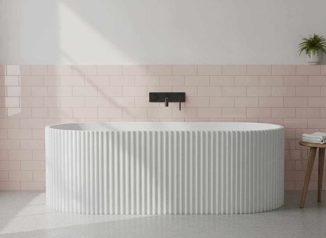 Piton 1700 x 780 x 580mm Fluted Freestanding Bath