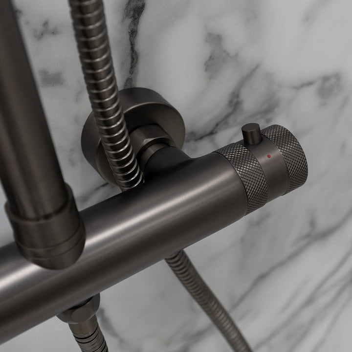 Voda Vero Rigid Riser Shower - Gunmetal
