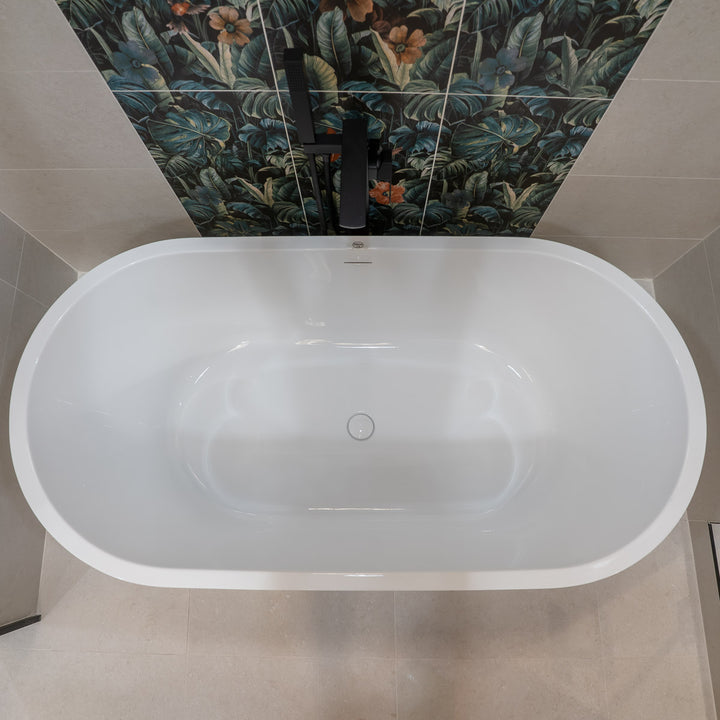 Voda Design Dublin 1500mm Freestanding Double Ended Bath White Waste