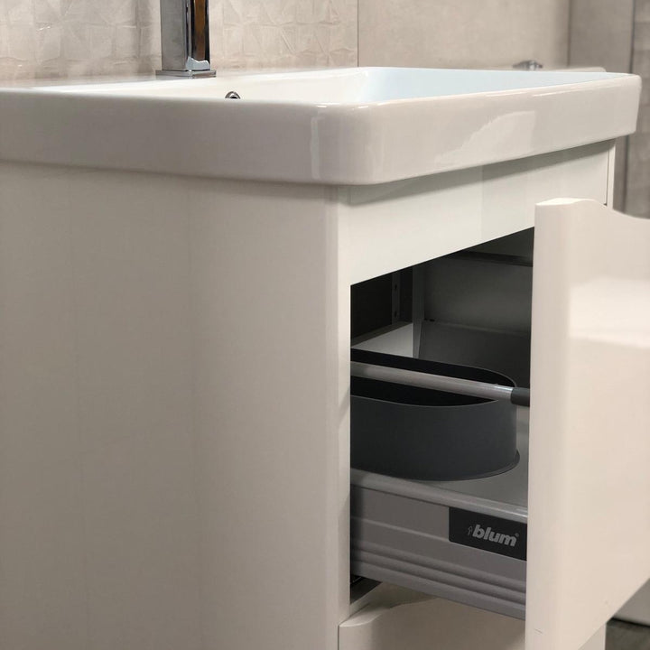 Modern Freestanding Bath Suite - VODASUITE6