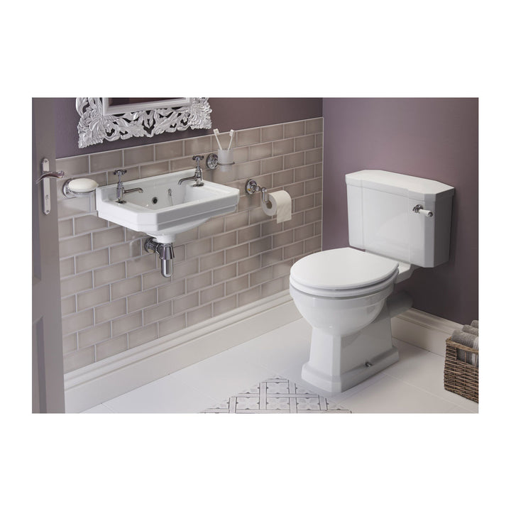 Series9 Close Coupled WC & Soft Close Seat